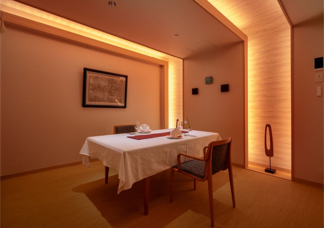 明り（最大4名様）