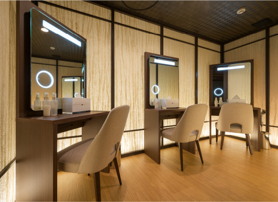 レストラン「さざ波」